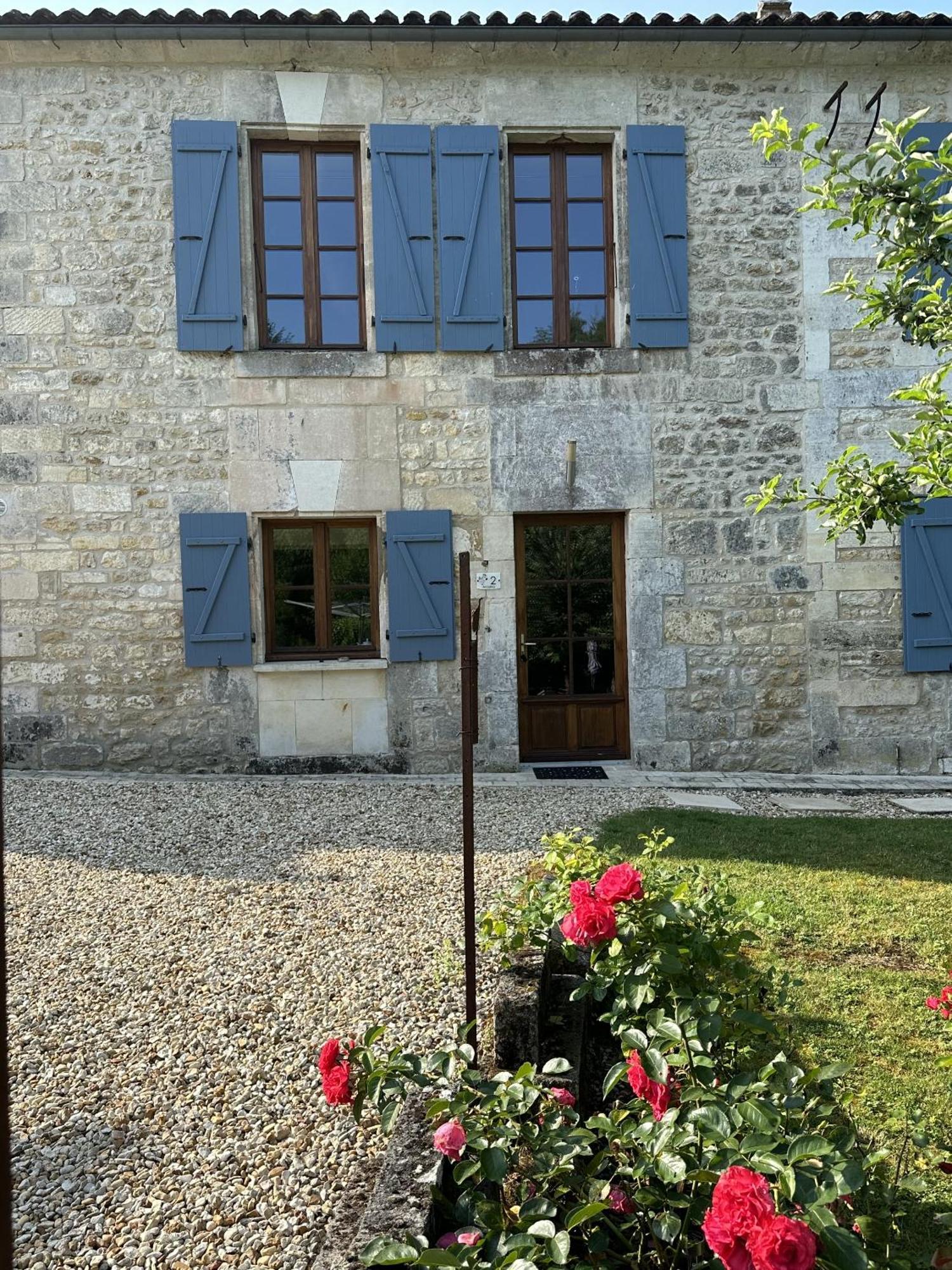 Вілла Petit Moulin De Veillard Bourg-Charente Екстер'єр фото