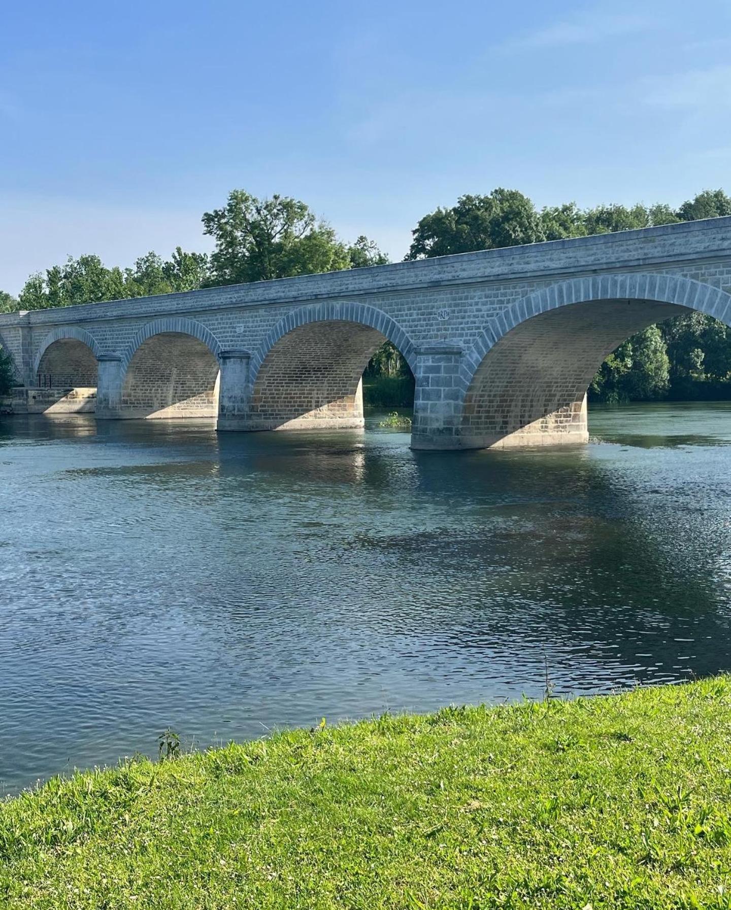 Вілла Petit Moulin De Veillard Bourg-Charente Екстер'єр фото